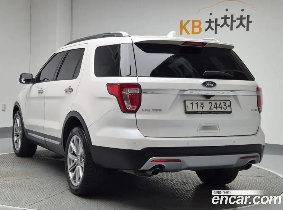 Ford Explorer 2015 2.3 автомат (гидро), фото 2 Ford Explorer 2015 2.3 автомат (гидро), фото 2
