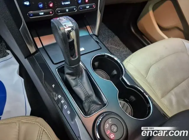 Ford Explorer 2015 2.3 автомат (гидро), миниатюра 8 Ford Explorer 2015 2.3 автомат (гидро), миниатюра 8