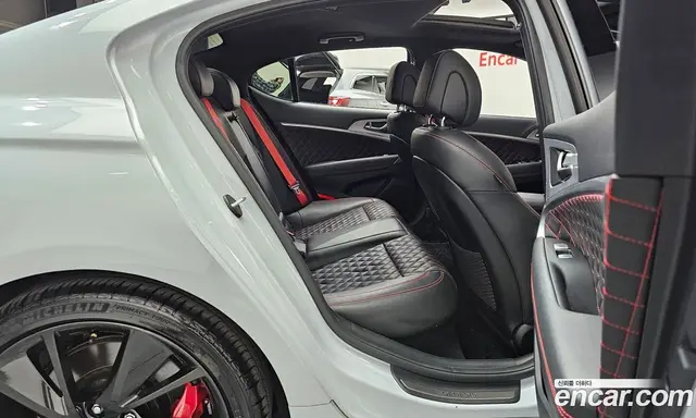 Genesis G70 2021 3.3 автомат (гидро), миниатюра 11 Genesis G70 2021 3.3 автомат (гидро), миниатюра 11