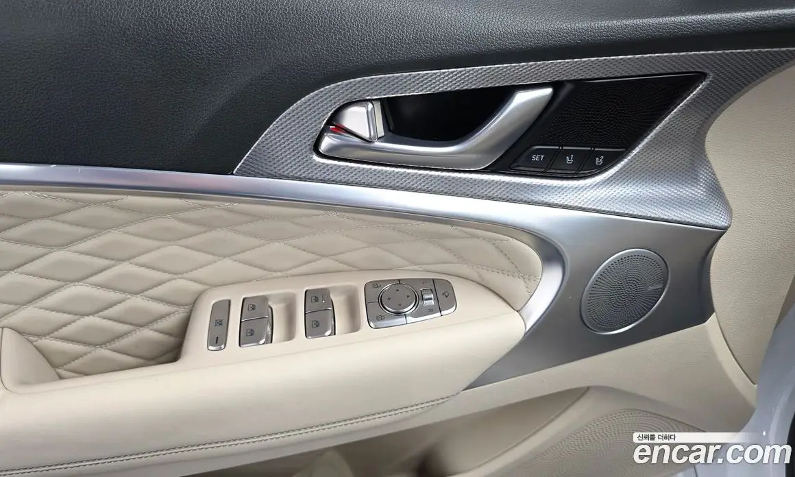 Genesis G70 2022 2.0 автомат (гидро), фото 20 Genesis G70 2022 2.0 автомат (гидро), фото 20