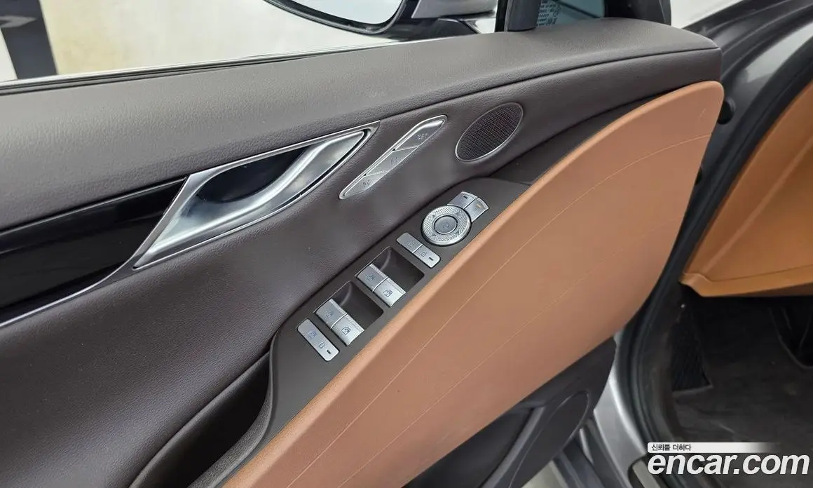 Genesis G80 2022 2.5 автомат (гидро), фото 30 Genesis G80 2022 2.5 автомат (гидро), фото 30