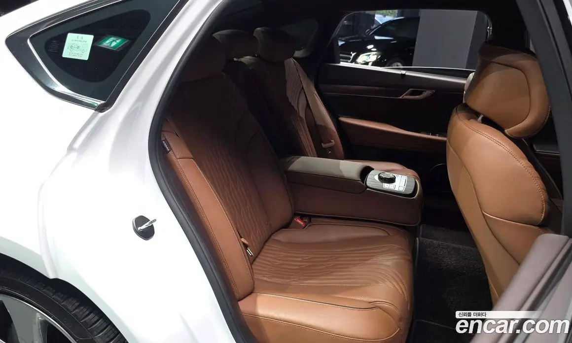 Genesis G80 2023 2.5 автомат (гидро), фото 18 Genesis G80 2023 2.5 автомат (гидро), фото 18