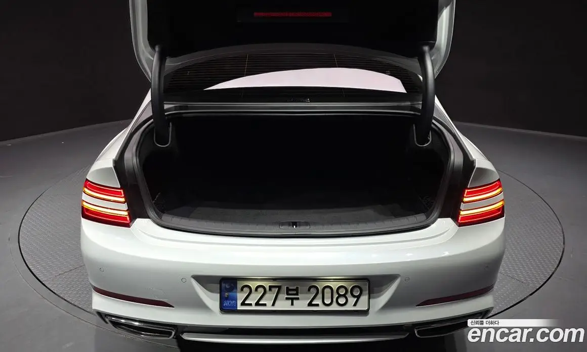 Genesis G80 2023 2.5 автомат (гидро), фото 26 Genesis G80 2023 2.5 автомат (гидро), фото 26