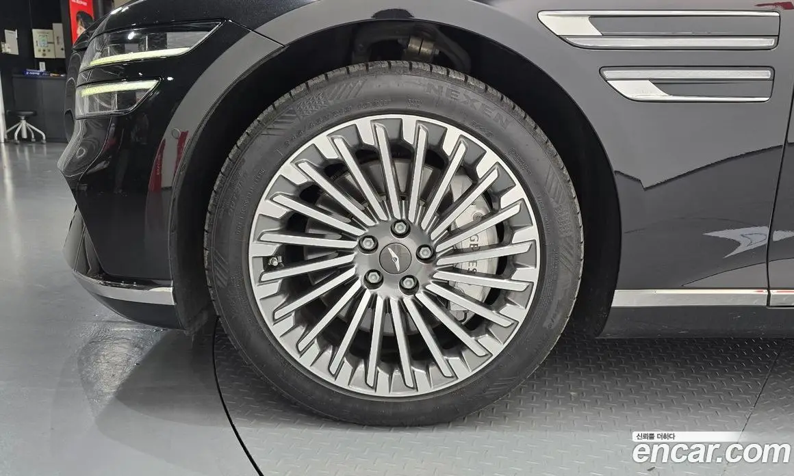 Genesis G80 2023 0.2 автомат (гидро), фото 5 Genesis G80 2023 0.2 автомат (гидро), фото 5