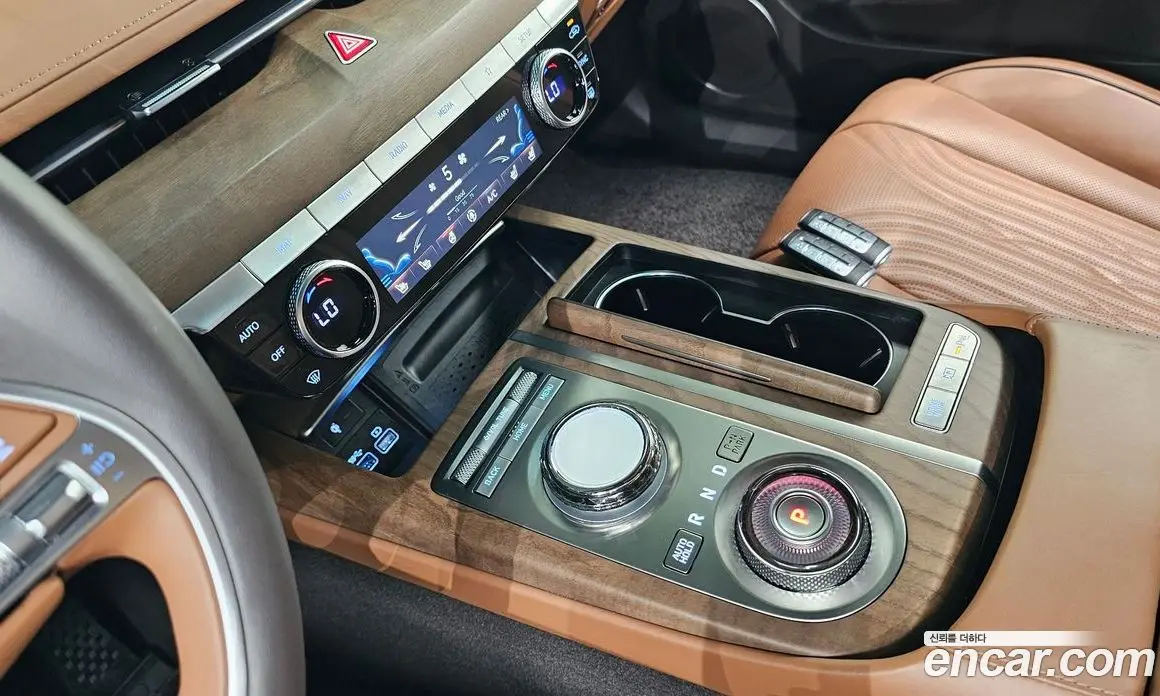 Genesis G80 2024 2.5 автомат (гидро), фото 12 Genesis G80 2024 2.5 автомат (гидро), фото 12