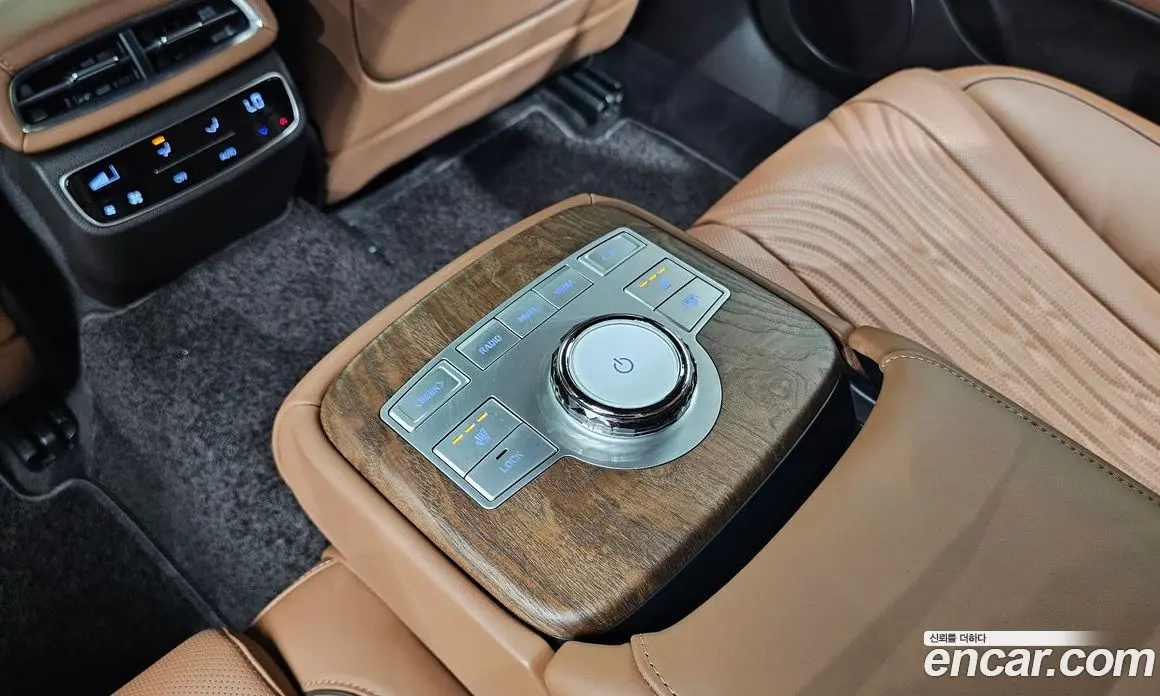Genesis G80 2024 2.5 автомат (гидро), фото 24 Genesis G80 2024 2.5 автомат (гидро), фото 24