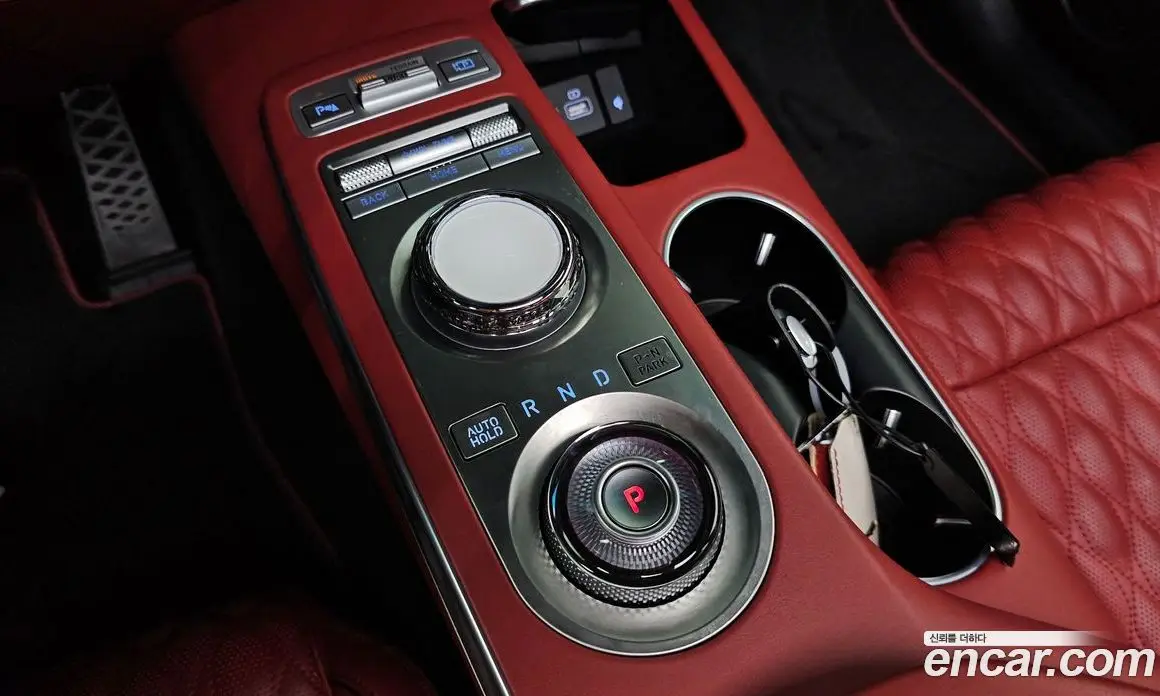 Genesis GV70 2021 2.5 автомат (гидро), фото 12