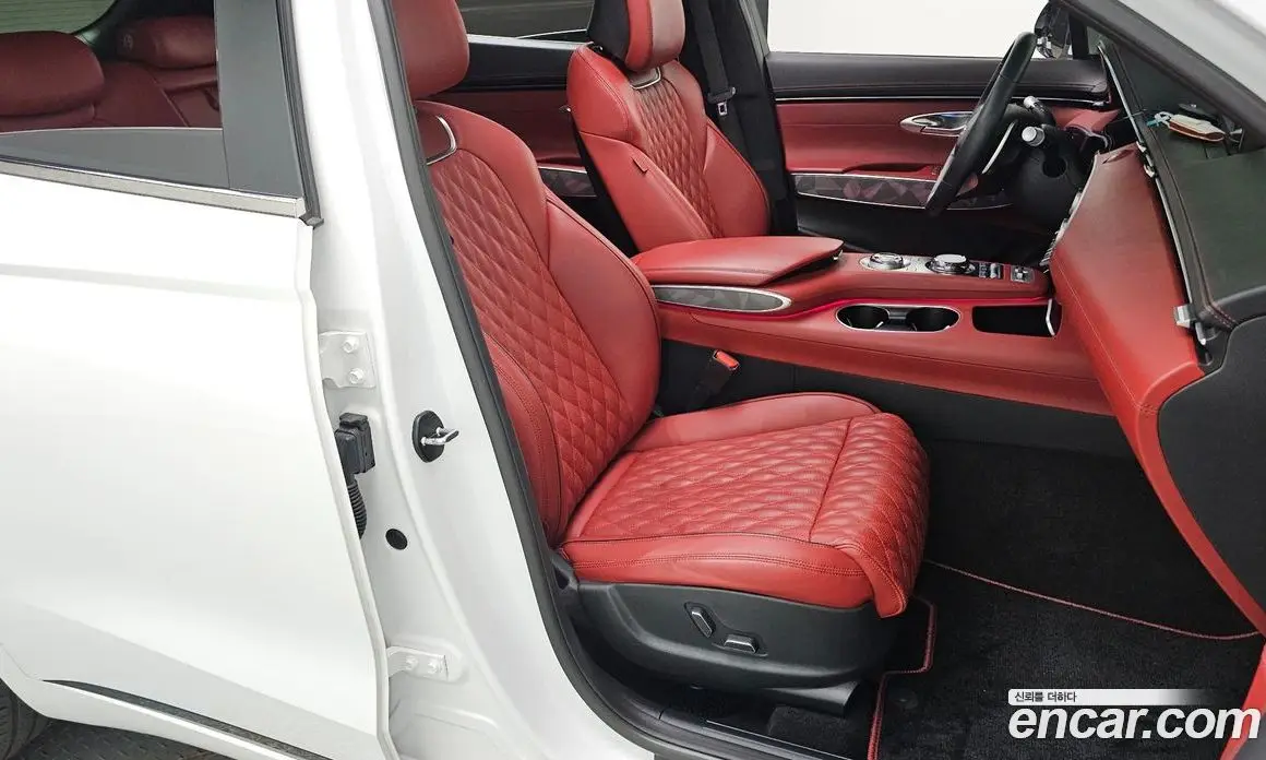 Genesis GV70 2021 2.5 автомат (гидро), фото 17