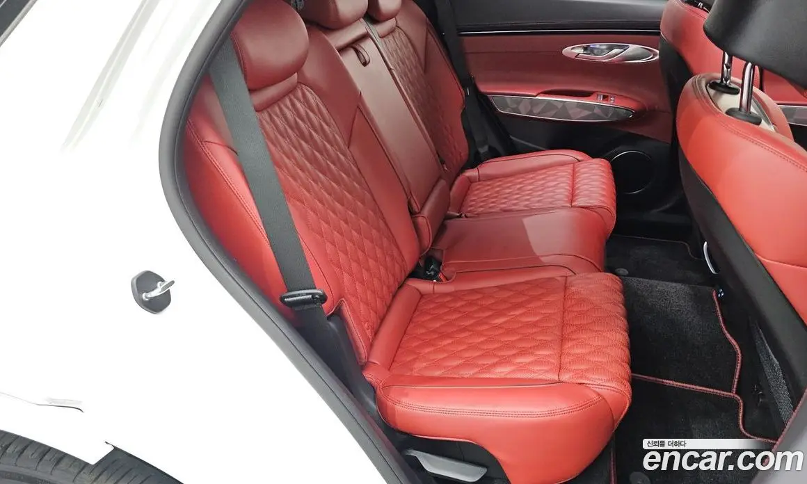Genesis GV70 2021 2.5 автомат (гидро), фото 18