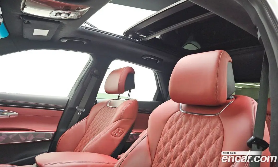 Genesis GV70 2021 2.5 автомат (гидро), фото 23