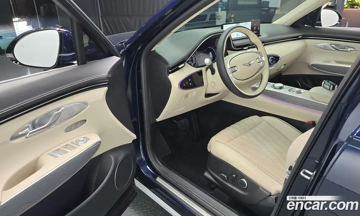 Genesis GV70 2022 2.5 автомат (гидро), фото 13 Genesis GV70 2022 2.5 автомат (гидро), фото 13