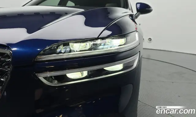 Genesis GV70 2022 2.5 автомат (гидро), миниатюра 8 Genesis GV70 2022 2.5 автомат (гидро), миниатюра 8
