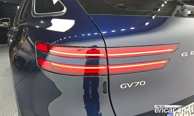 Genesis GV70 2022 2.5 автомат (гидро), миниатюра 9 Genesis GV70 2022 2.5 автомат (гидро), миниатюра 9