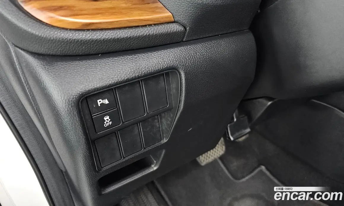 Honda CR-V 2017 1.5 автомат (гидро), фото 18