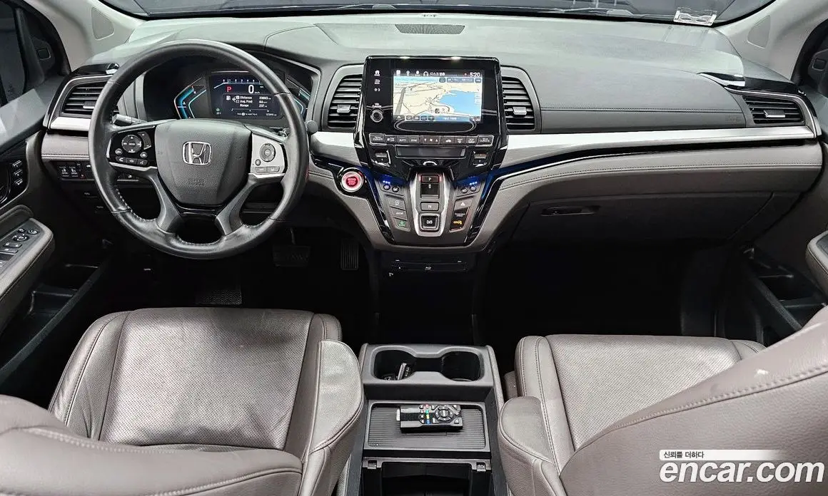 Honda Odyssey 2018 3.5 автомат (гидро), фото 7 Honda Odyssey 2018 3.5 автомат (гидро), фото 7