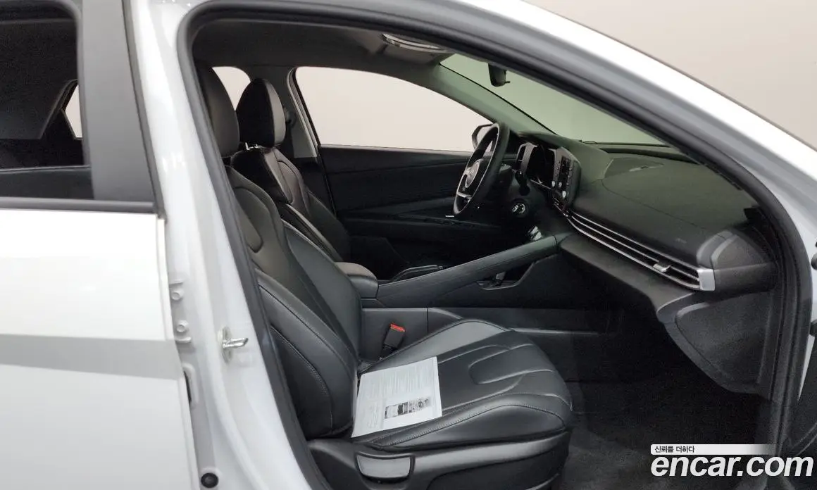 Hyundai Avante 2021 1.6 автомат (гидро), фото 16 Hyundai Avante 2021 1.6 автомат (гидро), фото 16