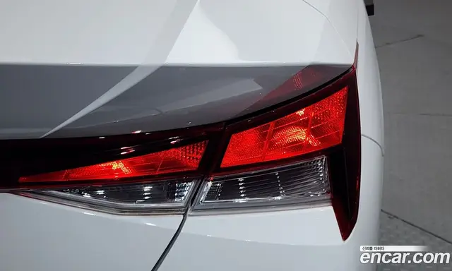 Hyundai Avante 2021 1.6 автомат (гидро), миниатюра 9 Hyundai Avante 2021 1.6 автомат (гидро), миниатюра 9