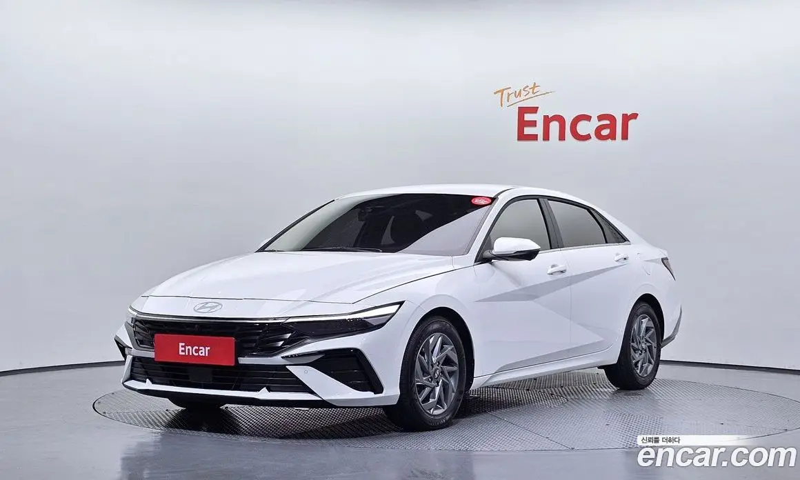 Hyundai Avante 2025 1.6 автомат (гидро), фото 1 Hyundai Avante 2025 1.6 автомат (гидро), фото 1