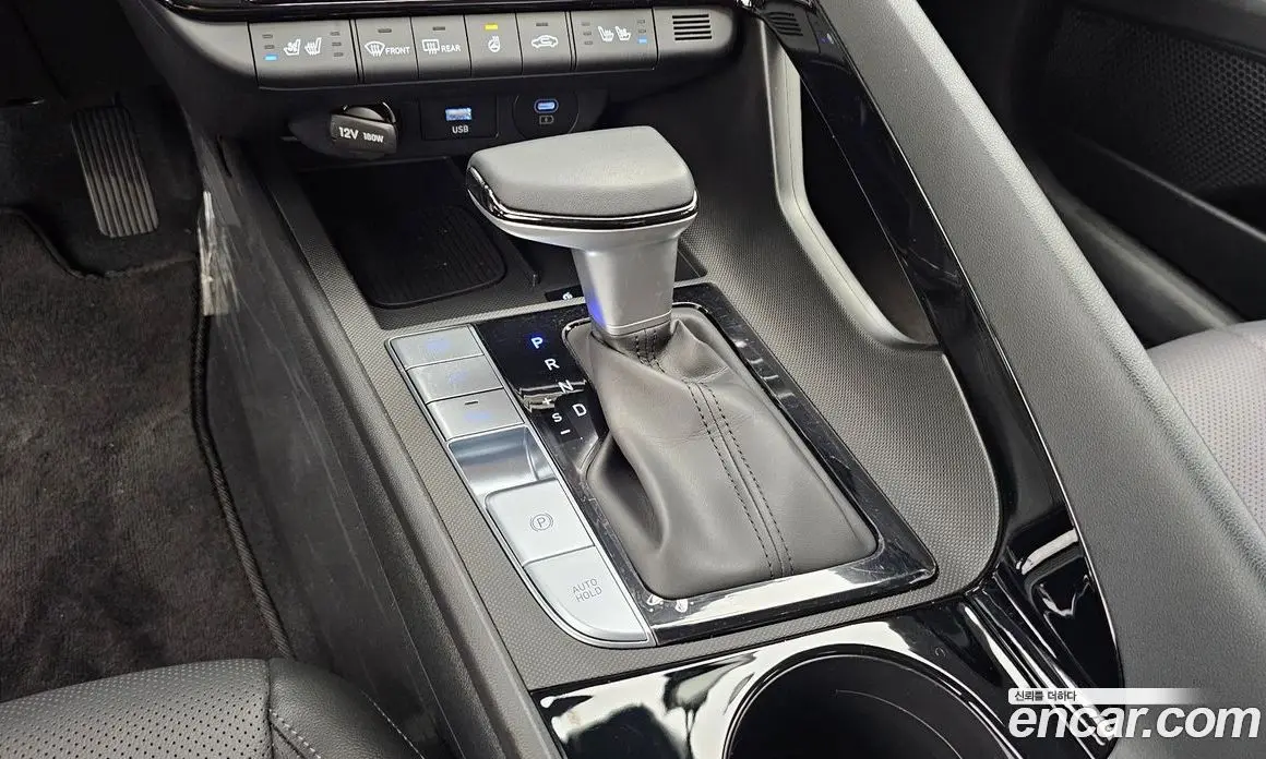 Hyundai Avante 2025 1.6 автомат (гидро), фото 12 Hyundai Avante 2025 1.6 автомат (гидро), фото 12