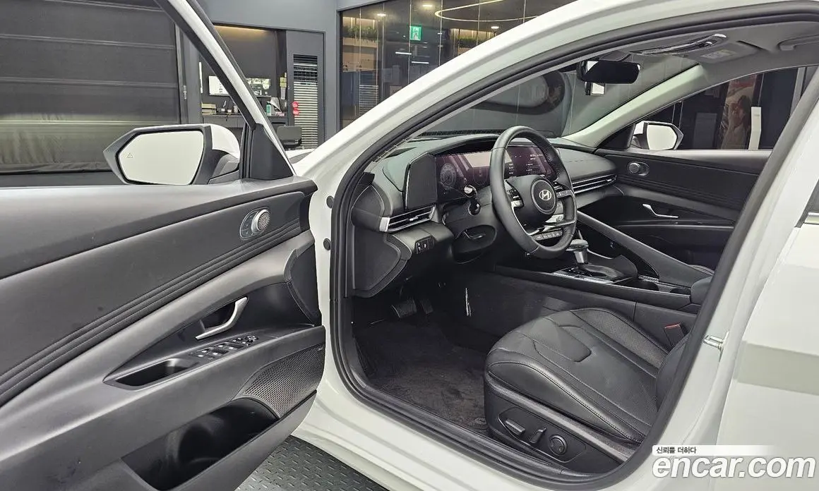 Hyundai Avante 2025 1.6 автомат (гидро), фото 13 Hyundai Avante 2025 1.6 автомат (гидро), фото 13
