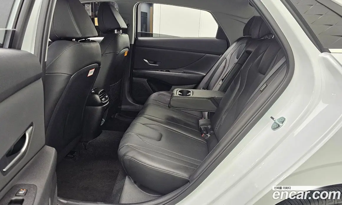Hyundai Avante 2025 1.6 автомат (гидро), фото 18 Hyundai Avante 2025 1.6 автомат (гидро), фото 18