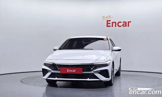 Hyundai Avante 2025 1.6 автомат (гидро), миниатюра 3 Hyundai Avante 2025 1.6 автомат (гидро), миниатюра 3