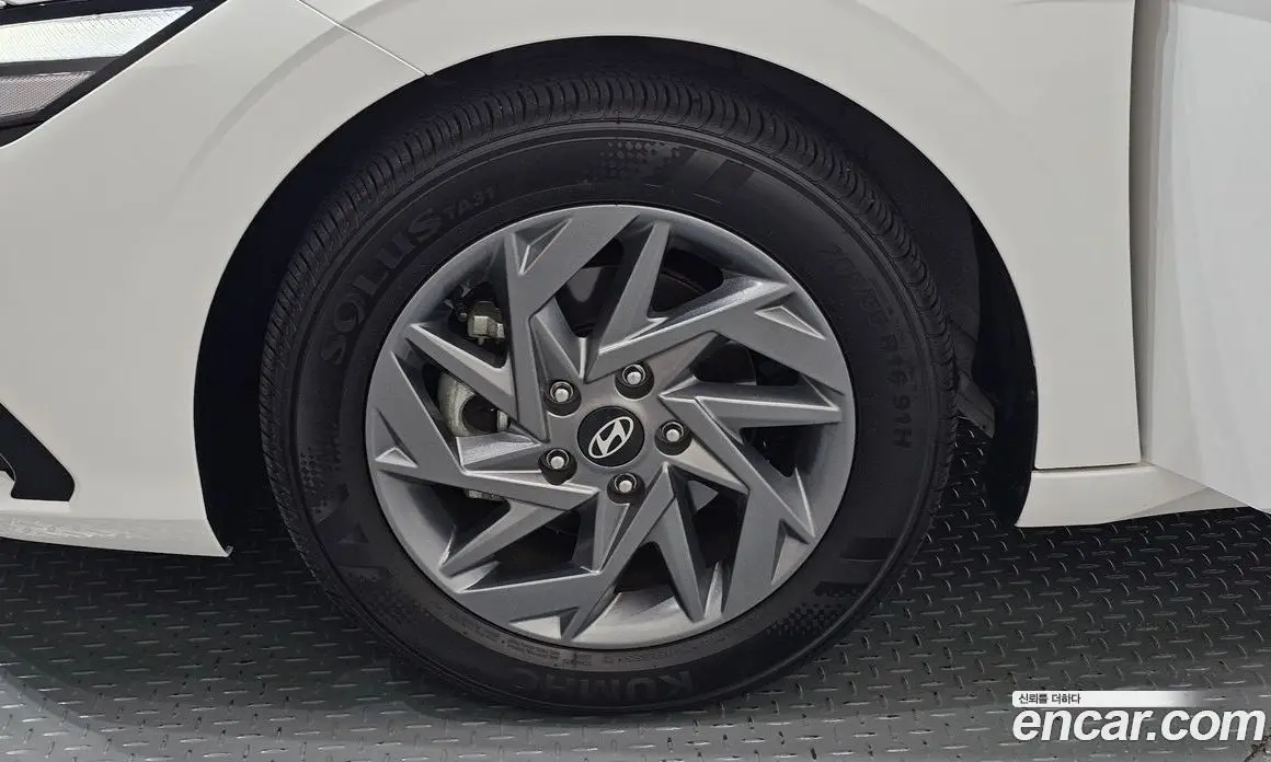 Hyundai Avante 2025 1.6 автомат (гидро), фото 5 Hyundai Avante 2025 1.6 автомат (гидро), фото 5