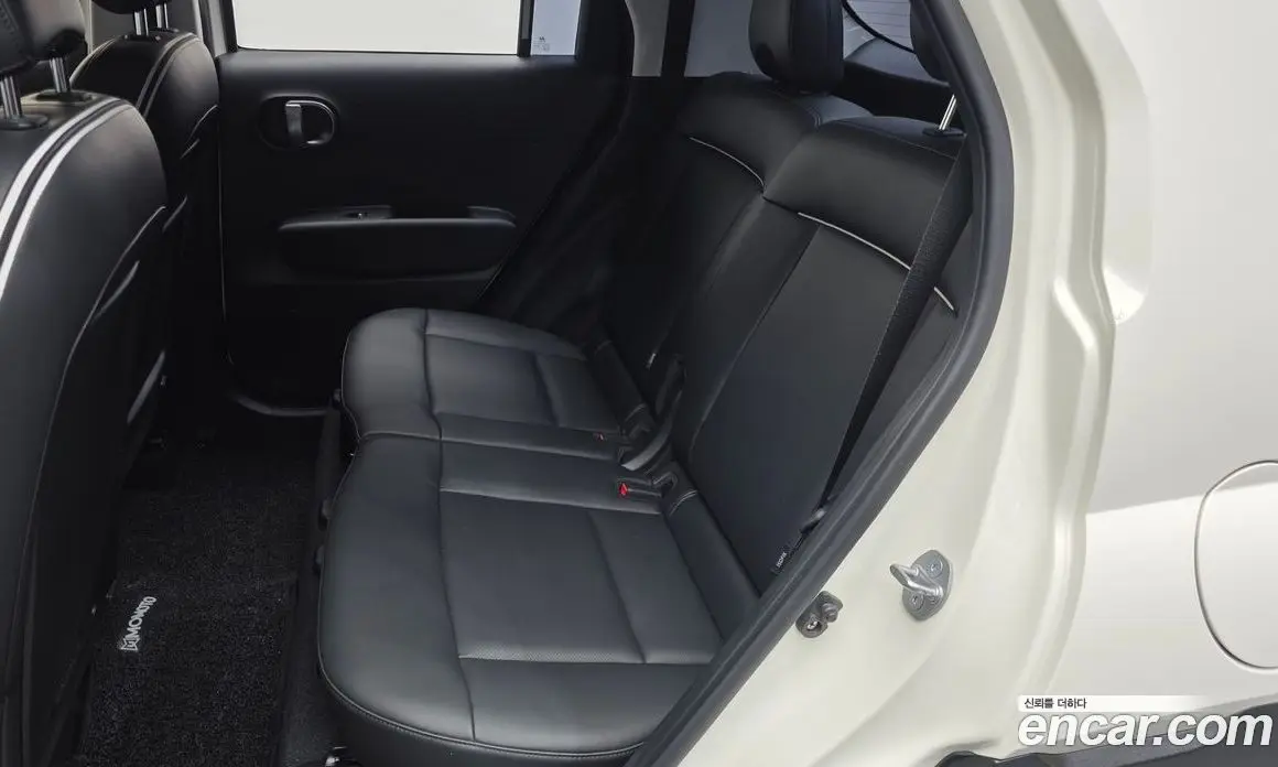 Hyundai Casper 2024 1.0 автомат (гидро), фото 16