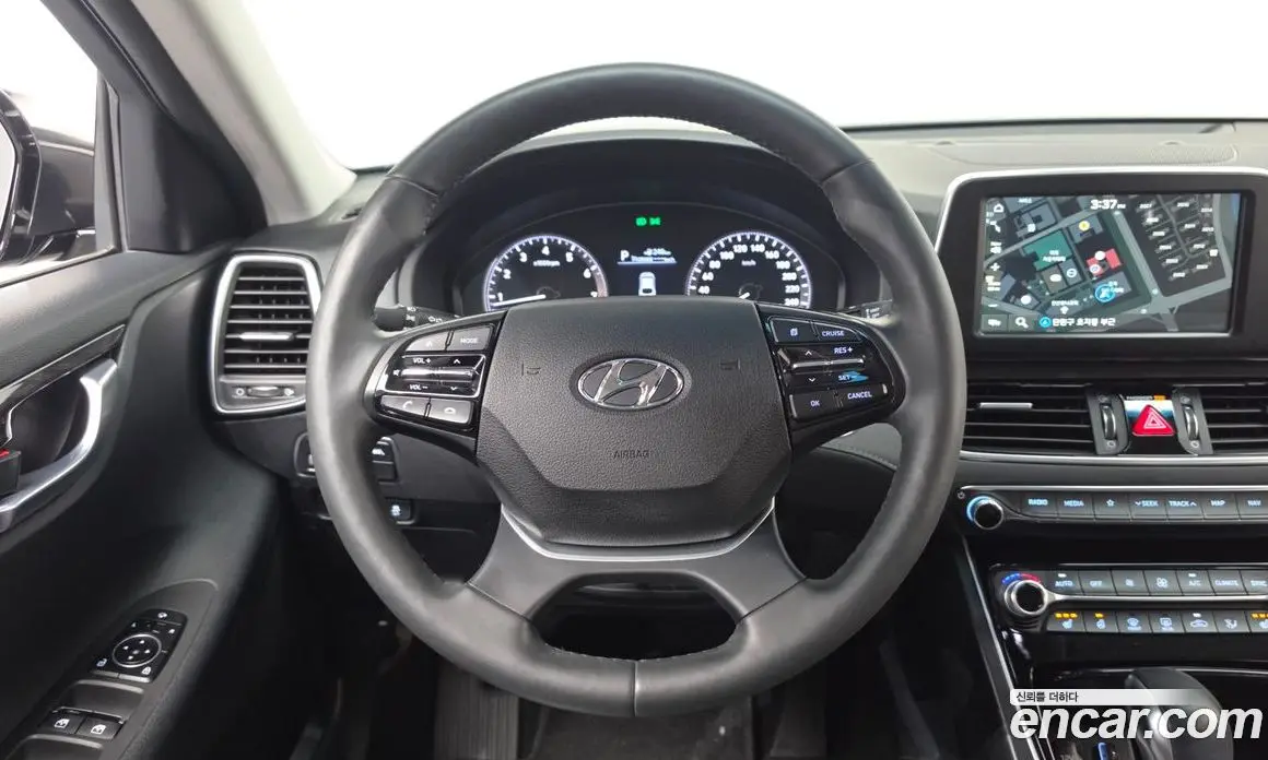 Hyundai Grandeur 2019 2.4 автомат (гидро), фото 13 Hyundai Grandeur 2019 2.4 автомат (гидро), фото 13