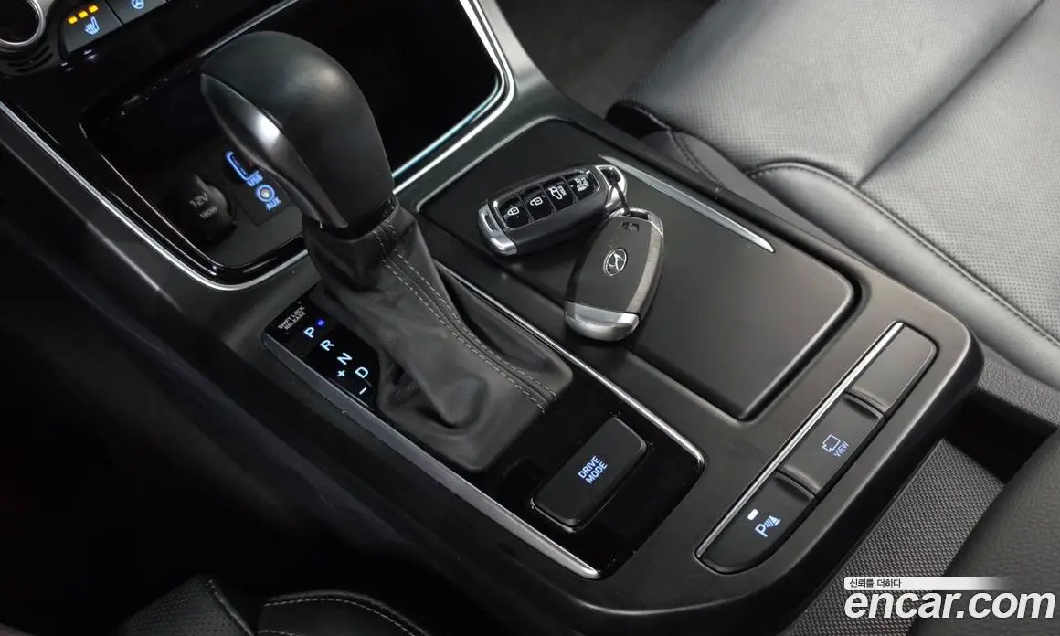 Hyundai Grandeur 2019 2.4 автомат (гидро), фото 9 Hyundai Grandeur 2019 2.4 автомат (гидро), фото 9