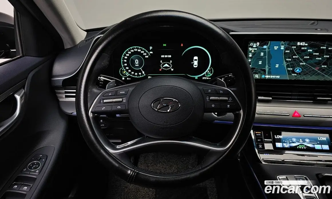 Hyundai Grandeur 2020 2.5 автомат (гидро), фото 17