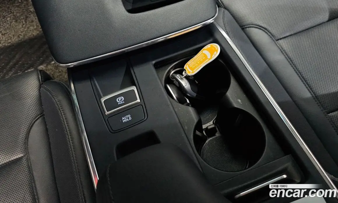 Hyundai Grandeur 2020 2.5 автомат (гидро), фото 30