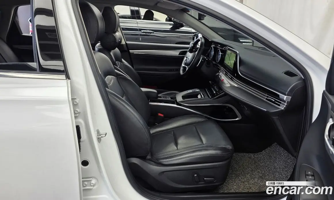 Hyundai Grandeur 2021 2.5 автомат (гидро), фото 17