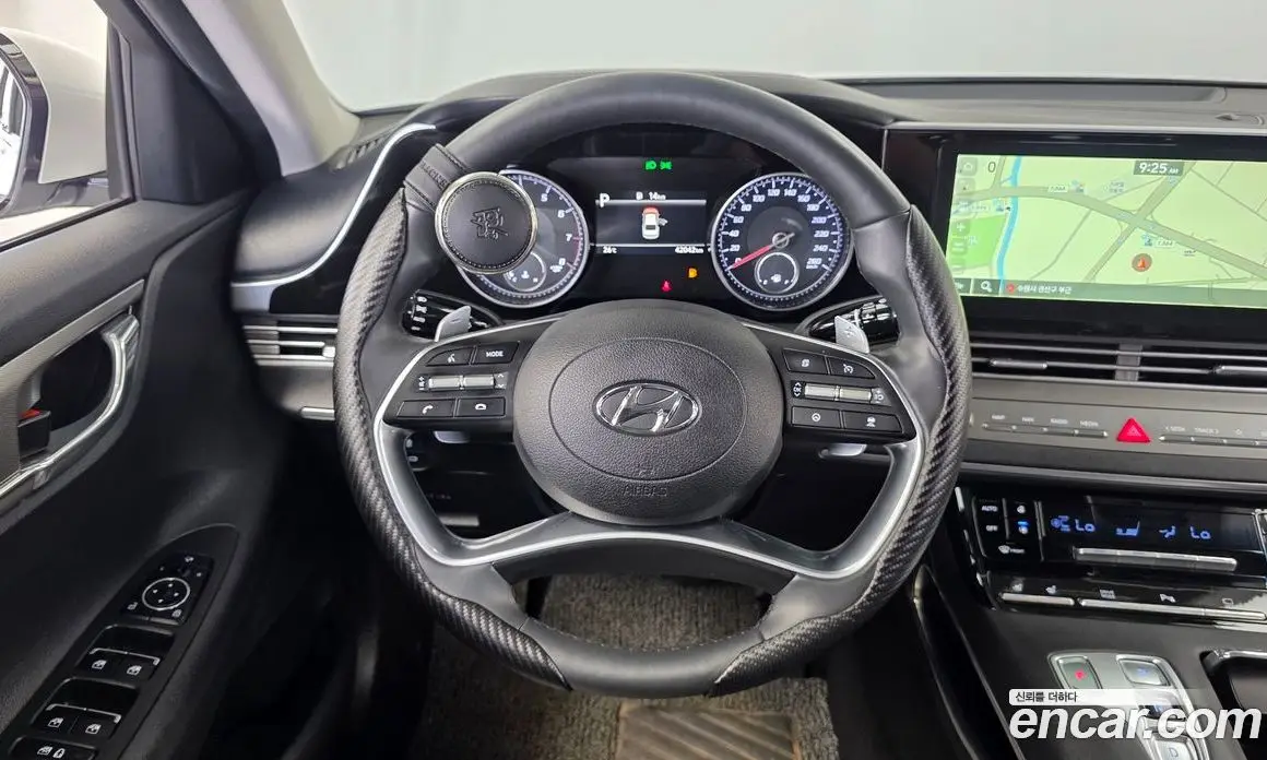 Hyundai Grandeur 2021 2.5 автомат (гидро), фото 19