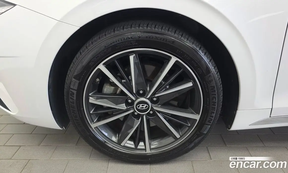 Hyundai Grandeur 2021 2.5 автомат (гидро), фото 5