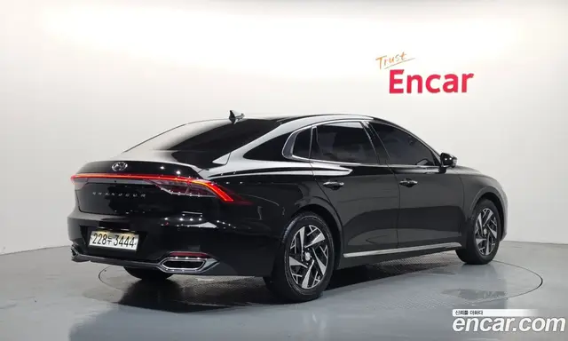 Hyundai Grandeur 2022 2.4 автомат (гидро), миниатюра 2