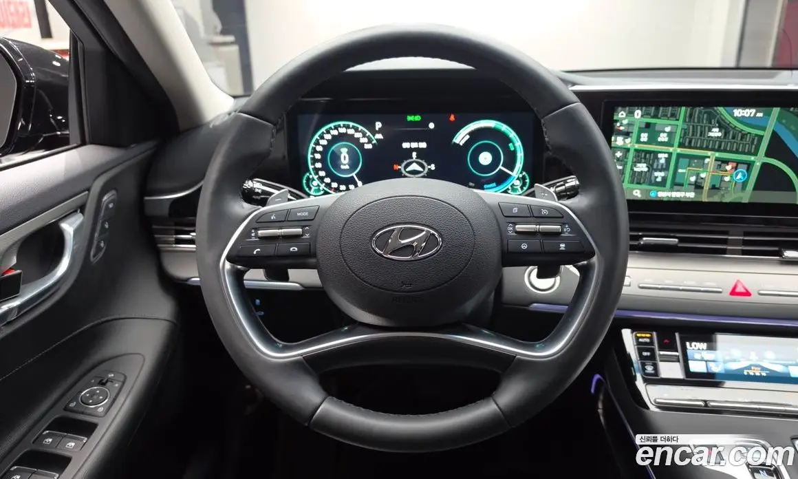 Hyundai Grandeur 2022 2.4 автомат (гидро), фото 13