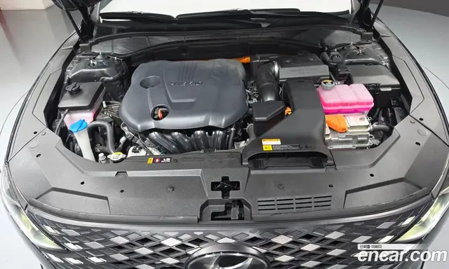 Hyundai Grandeur 2022 2.4 автомат (гидро), миниатюра 6