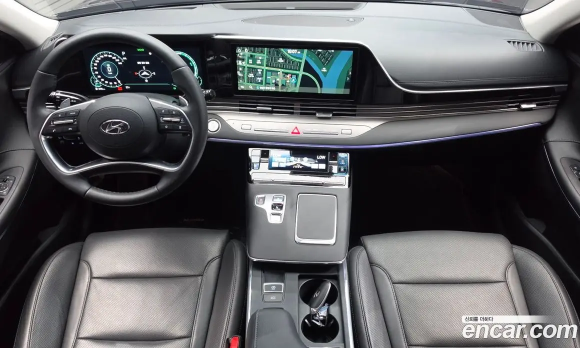 Hyundai Grandeur 2022 2.4 автомат (гидро), фото 7
