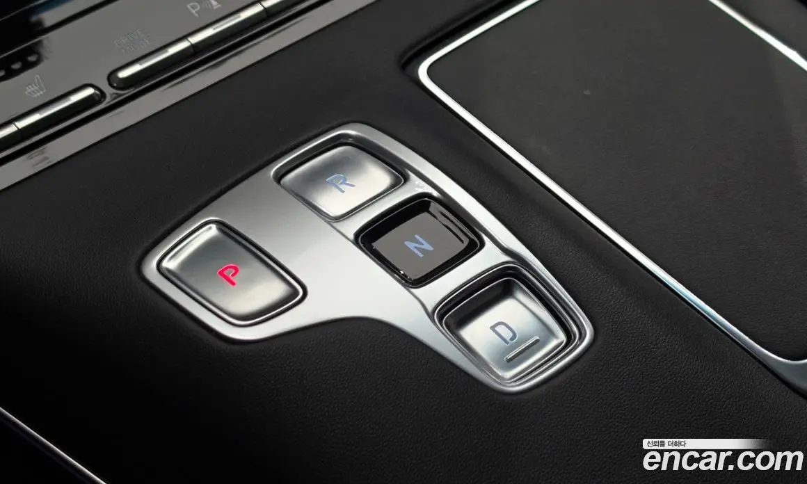 Hyundai Grandeur 2022 2.4 автомат (гидро), фото 9