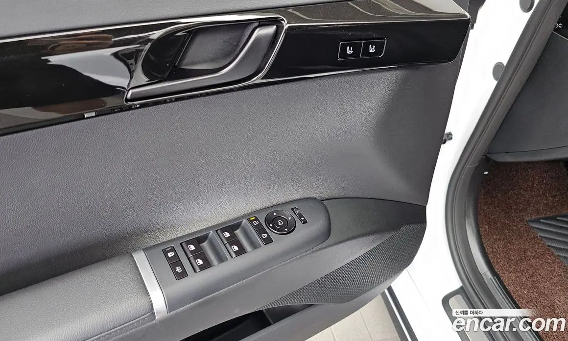 Hyundai Grandeur 2024 2.5 автомат (гидро), фото 28 Hyundai Grandeur 2024 2.5 автомат (гидро), фото 28
