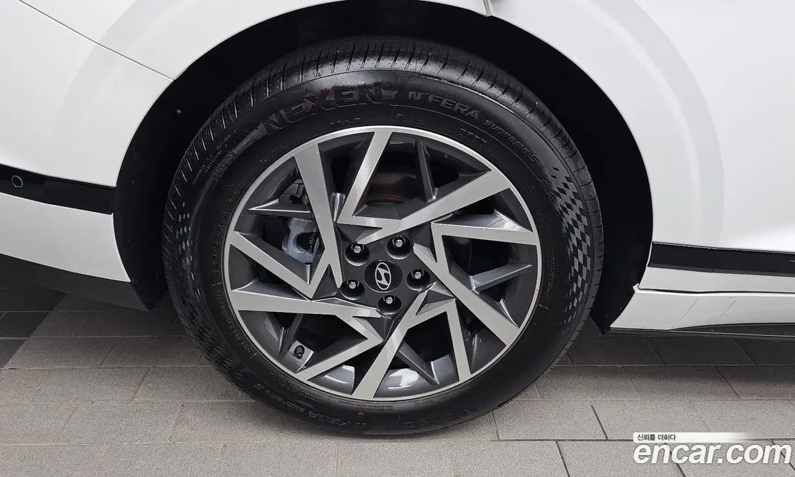 Hyundai Grandeur 2024 2.5 автомат (гидро), фото 4 Hyundai Grandeur 2024 2.5 автомат (гидро), фото 4