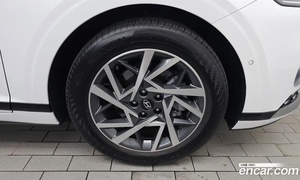 Hyundai Grandeur 2024 2.5 автомат (гидро), фото 6 Hyundai Grandeur 2024 2.5 автомат (гидро), фото 6