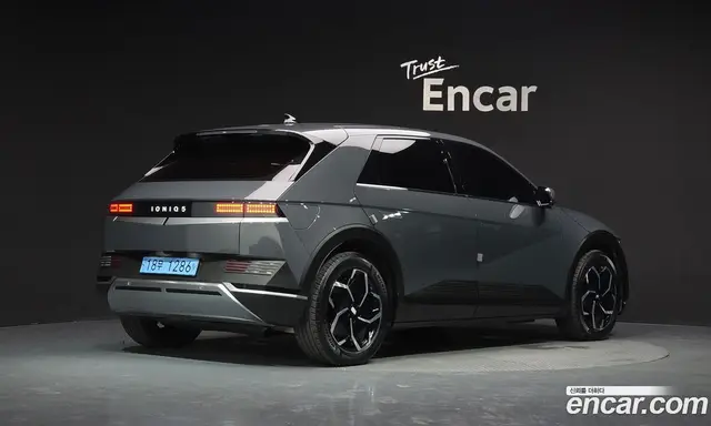 Hyundai Ioniq 5 2023 0.1 автомат (гидро), миниатюра 2 Hyundai Ioniq 5 2023 0.1 автомат (гидро), миниатюра 2