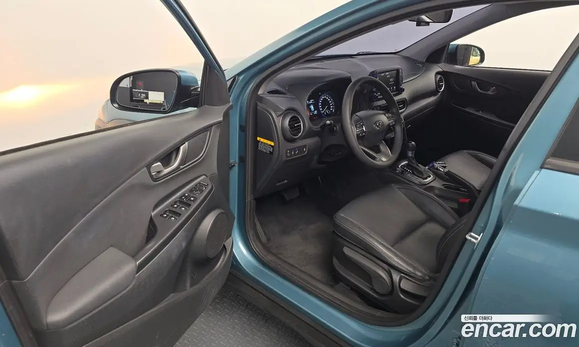 Hyundai Kona 2018 1.6 автомат (гидро), фото 12