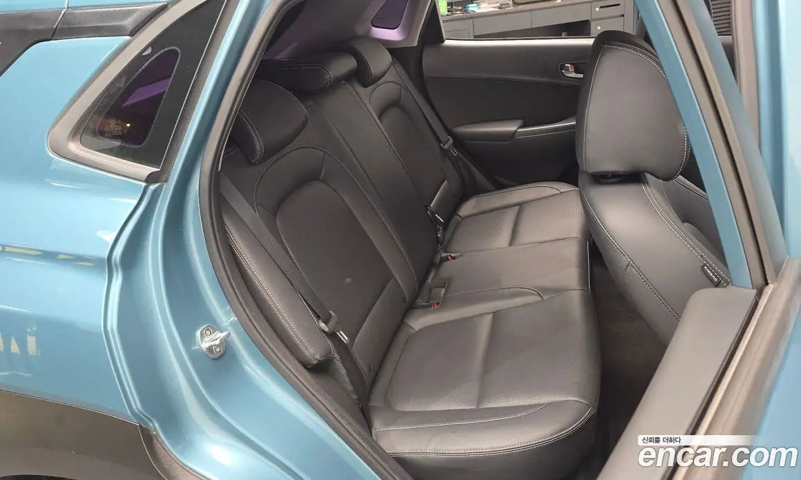Hyundai Kona 2018 1.6 автомат (гидро), фото 16