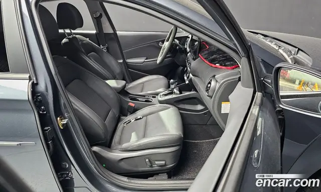 Hyundai Kona 2021 1.6 автомат (гидро), миниатюра 10