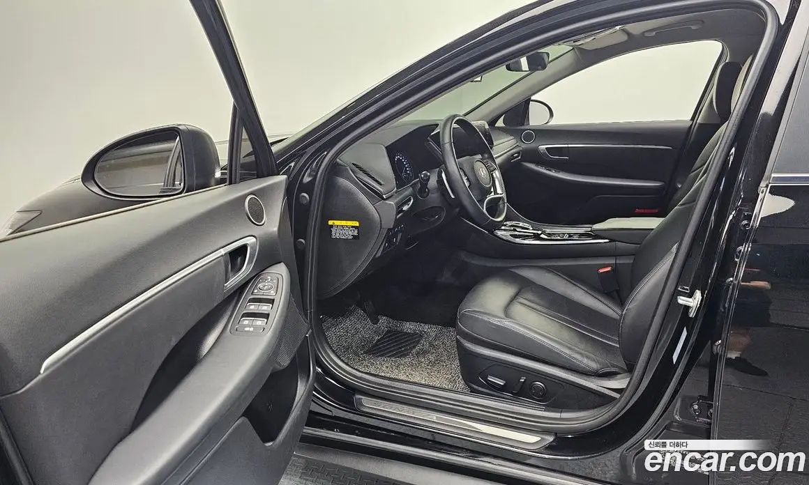 Hyundai Sonata 2019 2.0 автомат (гидро), фото 12