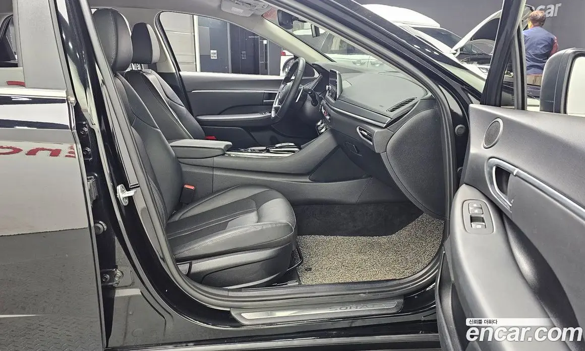 Hyundai Sonata 2019 2.0 автомат (гидро), фото 16