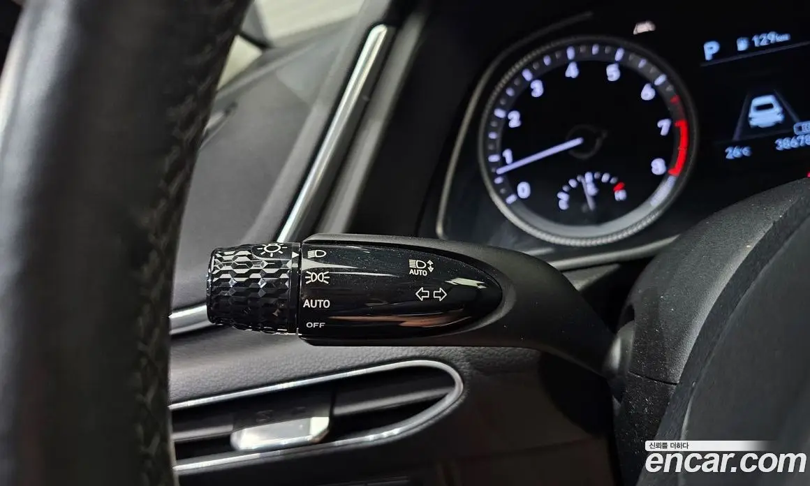 Hyundai Sonata 2019 2.0 автомат (гидро), фото 28